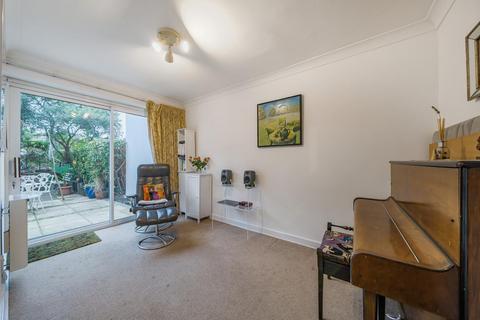 5 bedroom terraced house for sale, Eaton Drive, Kingston Upon Thames KT2