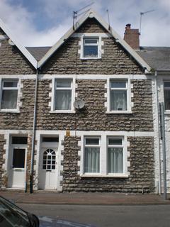 3 bedroom terraced house to rent, High Street, Barry, The Vale Of Glamorgan. CF62 7DU