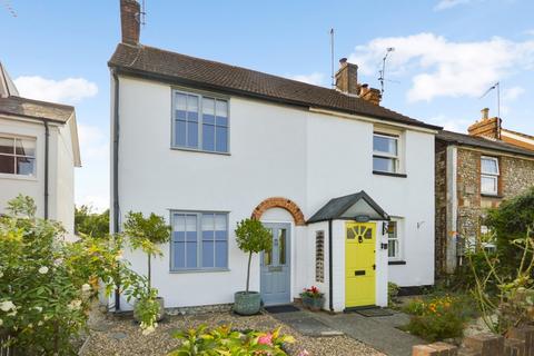 2 bedroom end of terrace house for sale, Aylesbury Road, Aylesbury HP22