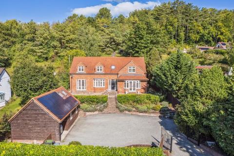 5 bedroom detached house for sale, Cadsden Road, Princes Risborough HP27