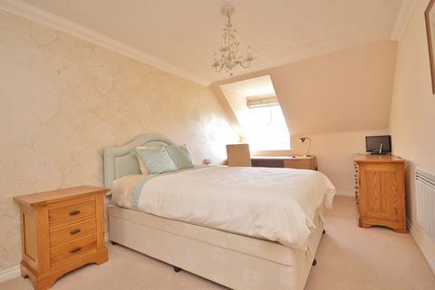 1 bedroom apartment for sale, Wellington Avenue, Princes Risborough HP27