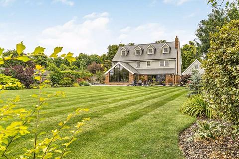 6 bedroom detached house for sale, Ellesborough Road, Aylesbury HP17