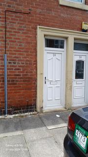 3 bedroom terraced house to rent, Frobisher Street, Hebburn, Tyne and Wear, NE31