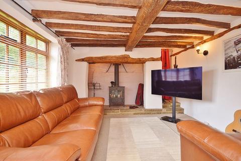 2 bedroom cottage for sale, Skittle Green, Princes Risborough HP27