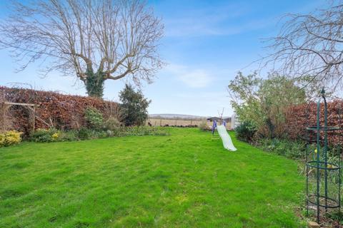 undefined, Mayflower Close, Aylesbury HP17