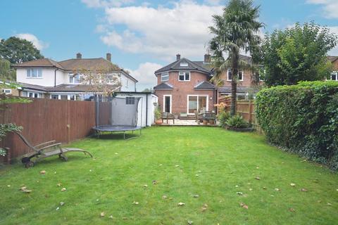 3 bedroom semi-detached house for sale, Icknield Close, Aylesbury HP22