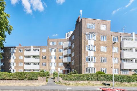 2 bedroom apartment to rent, Lower Ham Road, Kingston Upon Thames KT2