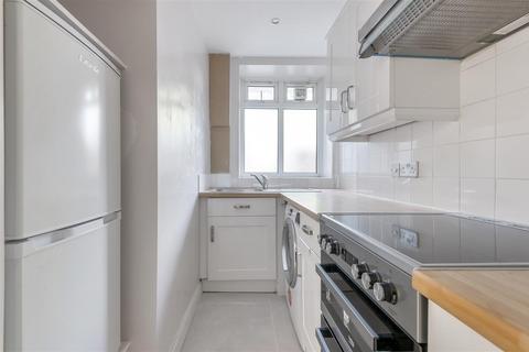 2 bedroom apartment to rent, Lower Ham Road, Kingston Upon Thames KT2