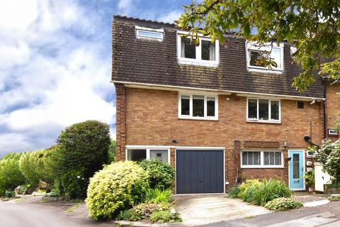 3 bedroom terraced house for sale, Cleeve Hill