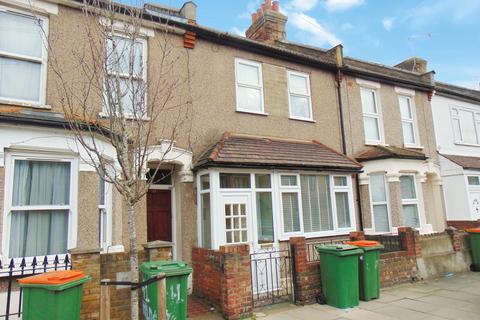 2 bedroom terraced house for sale, Canning Town, London, E16