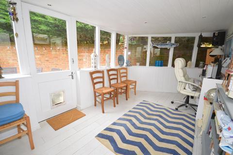 23 Brook End, Weston Turville, Aylesbury, HP22 5RF