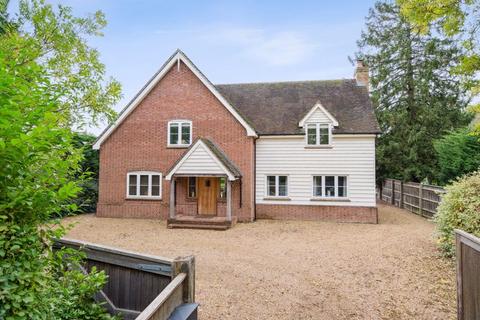 6 bedroom detached house for sale, 39 Lower Road, Aylesbury HP22