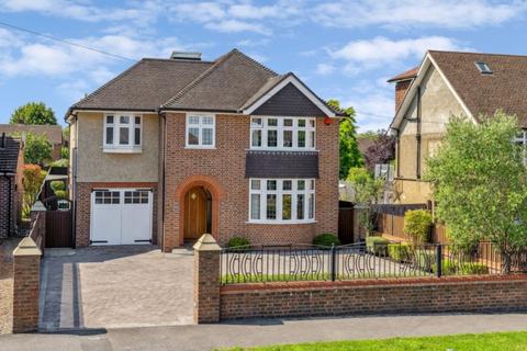 4 bedroom detached house for sale, Tring Road, Aylesbury HP20