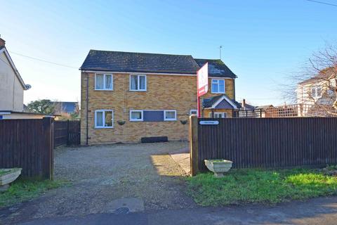 3 bedroom detached house for sale, Chestnut Way, Princes Risborough HP27