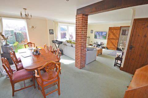 3 bedroom detached house for sale, Chestnut Way, Princes Risborough HP27