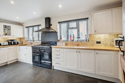 Cub Cottage Chestnut Way, Longwick, Princes Risborough, HP27 9SD