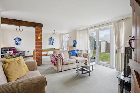 Cub Cottage Chestnut Way, Longwick, Princes Risborough, HP27 9SD