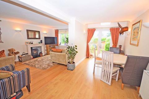 3 bedroom detached house for sale, The Avenue, Princes Risborough HP27