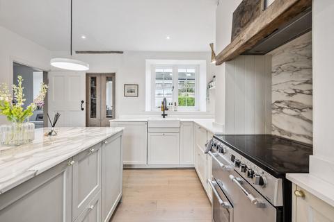 Fairview Cottage Bernards Close, Chearsley, Aylesbury, HP18 0BY