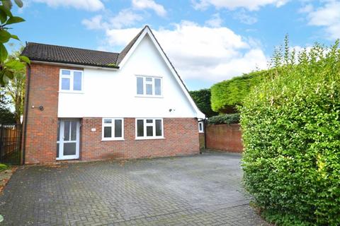 4 bedroom detached house for sale, Bates Lane, Weston Turville HP22