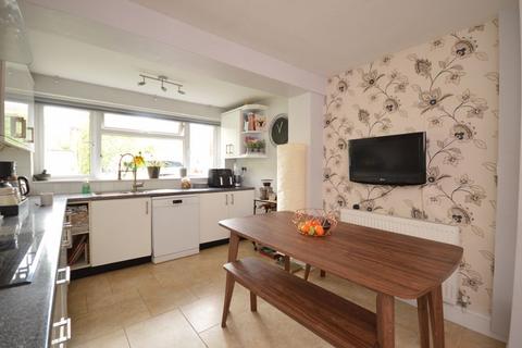 3 bedroom detached house for sale, Fox Cover, Chinnor OX39