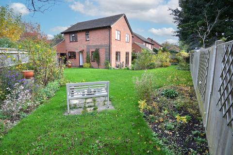 4 bedroom detached house for sale, Wheelwrights, Aylesbury HP22