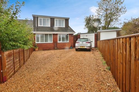 5 bedroom semi-detached bungalow for sale, Watkinson Close, Preston, Hull, HU12 8UF