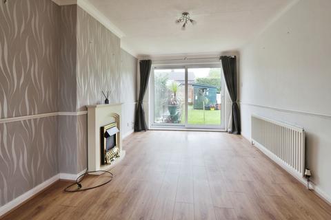 5 bedroom semi-detached bungalow for sale, Watkinson Close, Preston, Hull, HU12 8UF