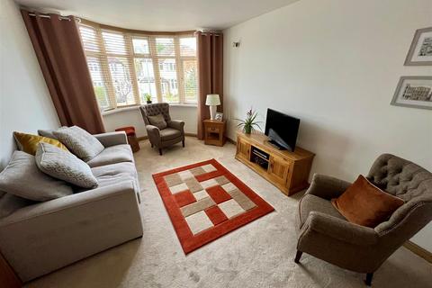 3 Dunard Road, Shirley, Solihull, B90 2HR