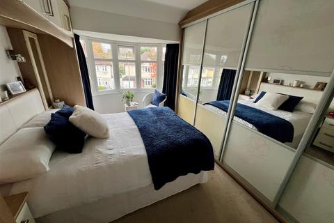 3 Dunard Road, Shirley, Solihull, B90 2HR