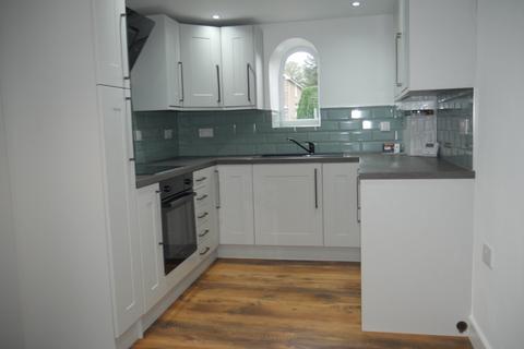 1 bedroom terraced house to rent, Grove Lane, Gomersal, Cleckheaton, West Yorkshire, BD19