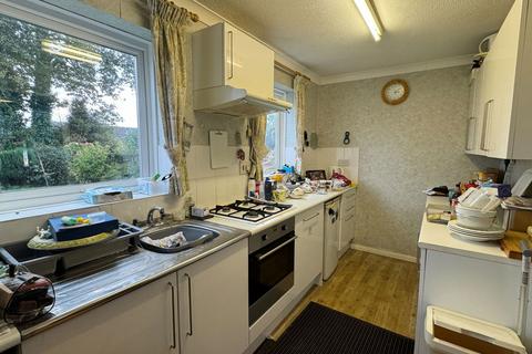 6 Binkham Hill, Yelverton, PL20 6BD