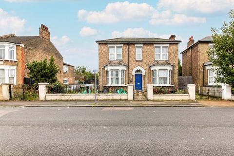 6 bedroom detached house for sale, Honley Road, London, SE6