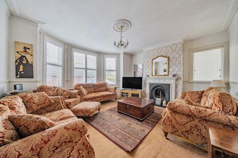 4 bedroom semi-detached house for sale, Freeland Road, Clacton-on-Sea, Essex