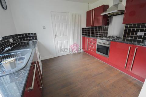 3 bedroom semi-detached house for sale, Ravenscroft Crescent, Richmond, Sheffield, S13