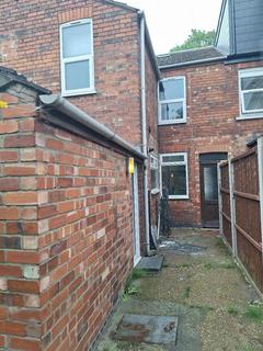 3 bedroom terraced house to rent, Coulson Road, Lincoln