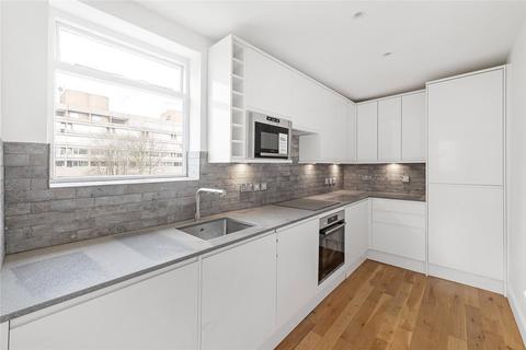 3 bedroom apartment to rent, Palace Gardens Terrace, Notting Hill, W8