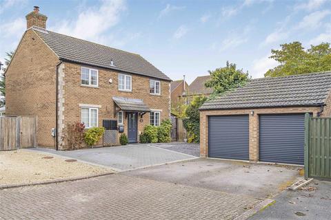 4 bedroom detached house for sale, French Laurence Way, Chalgrove, Oxford