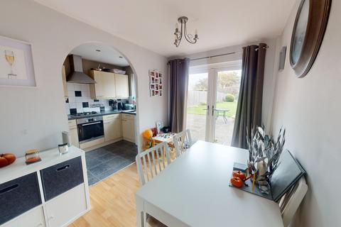 78 Beaumont Drive, Northampton, NN3 8PS