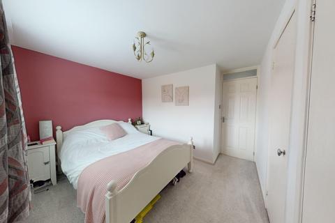 78 Beaumont Drive, Northampton, NN3 8PS