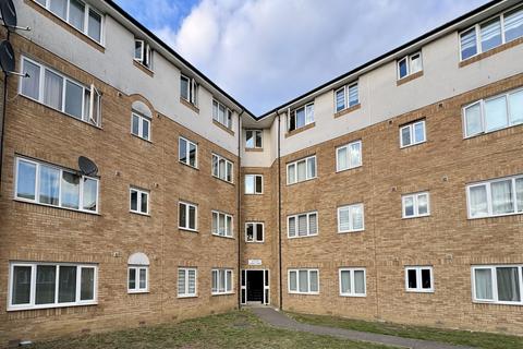 2 bedroom flat for sale, Enstone Road, Enfield EN3