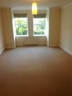 2 bedroom flat to rent, 25 Poole Road, BOURNEMOUTH BH4