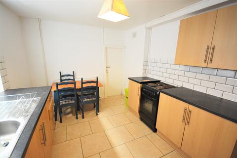 4 bedroom house to rent, Brunswick Street, Brynmill, Swansea