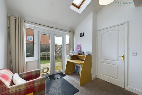 2 bedroom terraced house for sale, Tarvin Road, Boughton, CH3