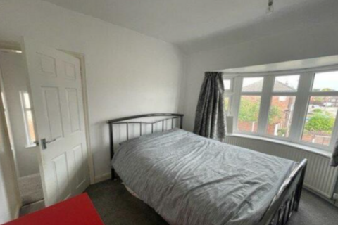 3 bedroom semi-detached house for sale, Winwood Road, Didsbury