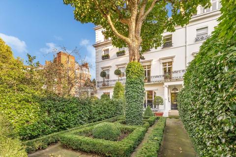 3 bedroom terraced house for sale, Egerton Crescent, Knightsbridge, London, SW3