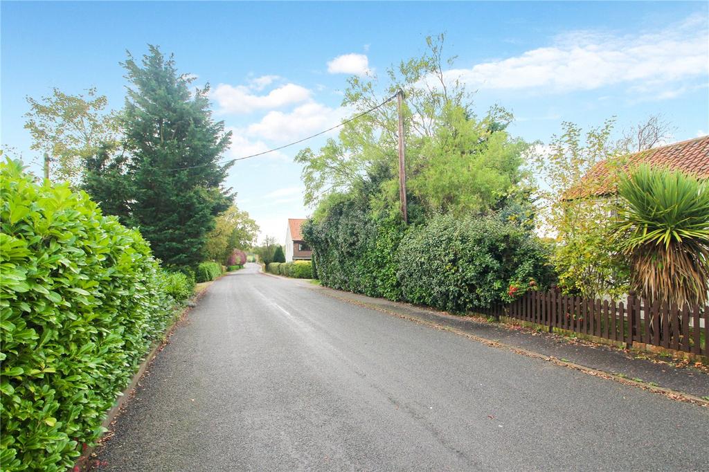 Kirstead Green