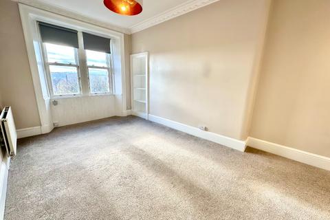 1 bedroom flat to rent, Kings Road, Portobello, Edinburgh, EH15