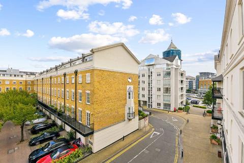 2 bedroom flat for sale, Carlyle Court, London SW10