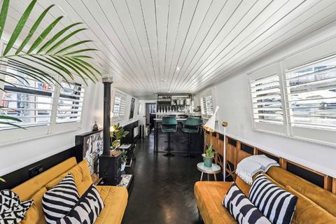 1 bedroom houseboat for sale, Chelsea Crescent, London SW10